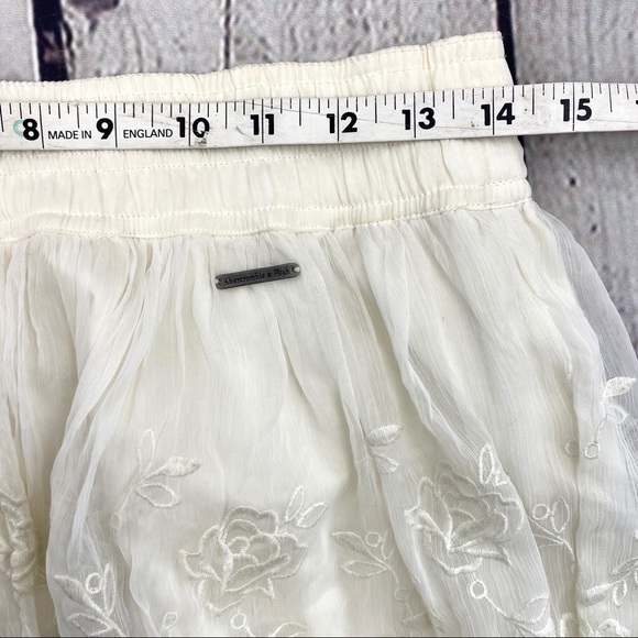 Abercrombie & Fitch lace chiffon shirt size M - Picture 6 of 7